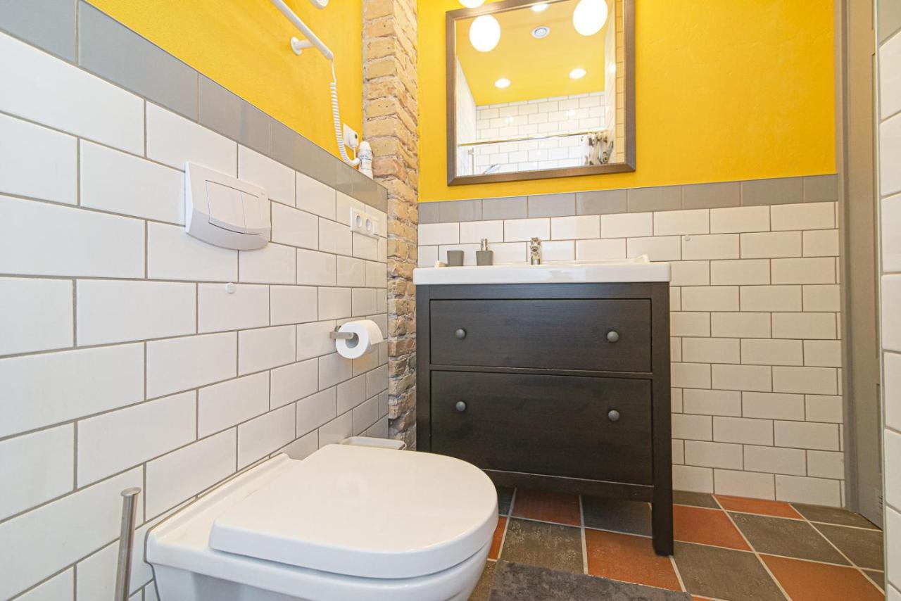 Modern Vilnius Old Town Apartment With Free Parking Esterno foto